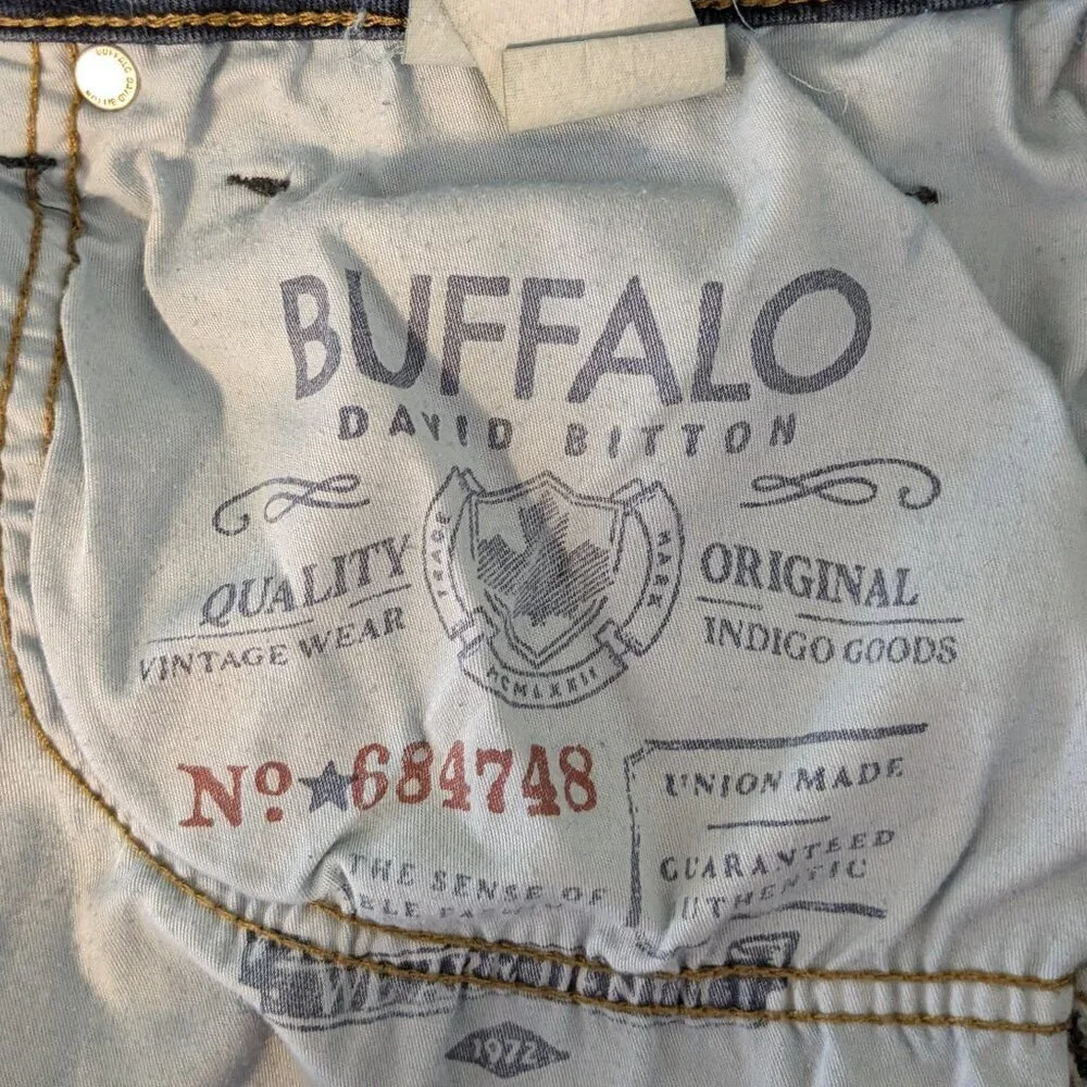BUFFALO DAVID BITTON Relaxed Straight Blue Denim Jeans; Size 40 x 32